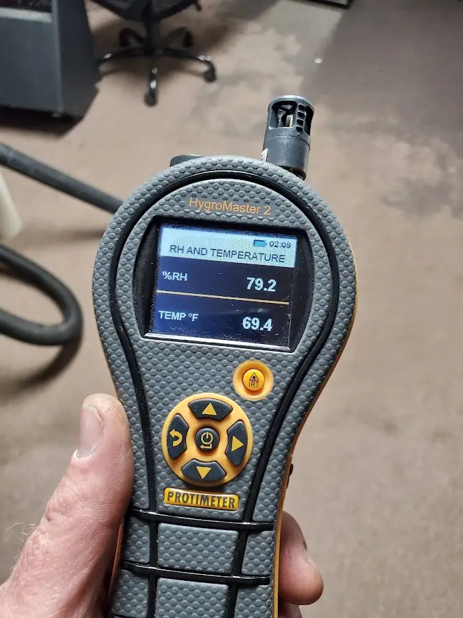 Moisture meter humidity assessment for Fire & Smoke Damage Restoration in Englewood Cliffs